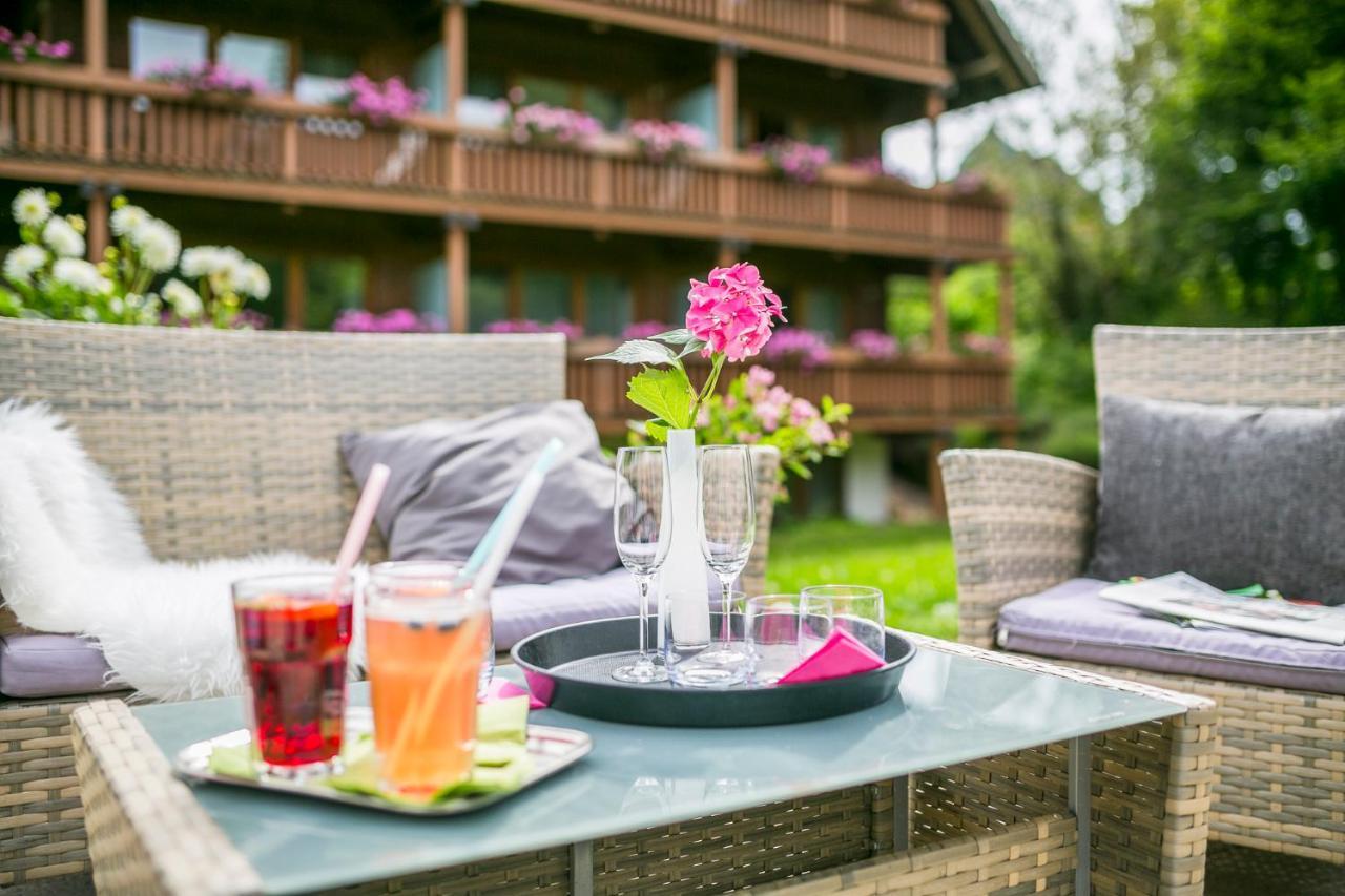 Imbery Hotel & Restaurant Hinterzarten Bagian luar foto